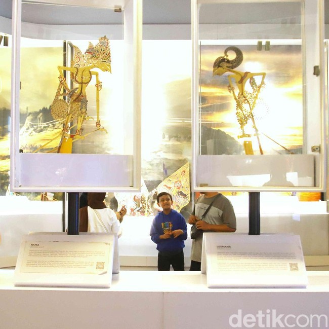 Wisata Edukasi, Museum Wayang Ramai Dikunjungi Saat Libur Lebaran