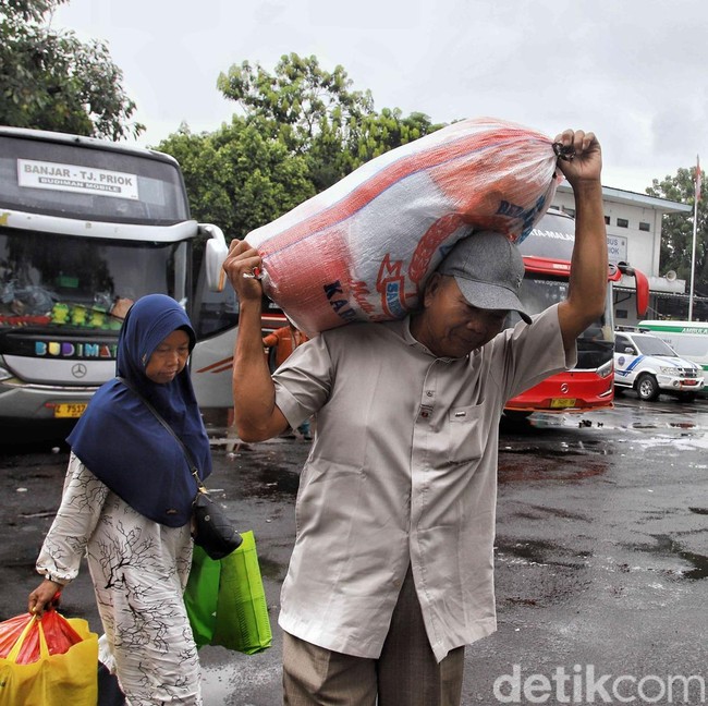 Arus Balik di Terminal Tanjung Priok Masih Sepi Pemudik