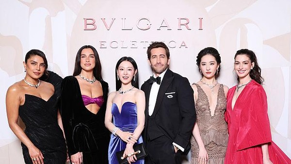 Foto: Gemerlap Gaya Seleb Dunia di Acara Bvlgari, Dua Lipa Hingga Liu Yifei