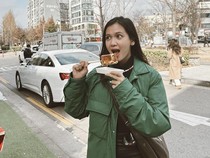 Intip Keseruan Dea Imut Saat Nongkrong di Kafe dan Makan Marshmallow