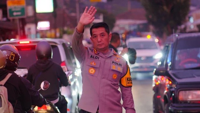 Kapolresta Bandung Kombes Pol Aldi Subartono