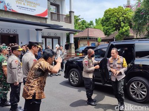 Kapolri Cek Arus Balik Mudik Lebaran di Bali