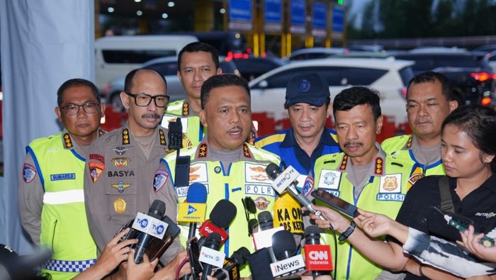 One Way Nasional Arus Balik: Kakorlantas Pastikan Lalu Lintas Terkendali
