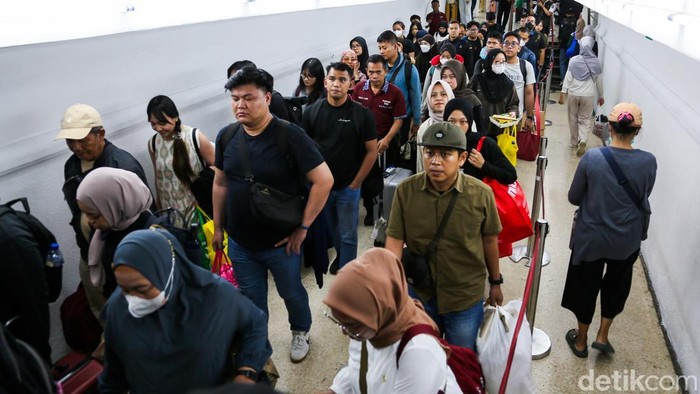 Arus Balik Lebaran via Kereta Api, Lebih dari 52 Ribu Pemudik Tiba di Jakarta