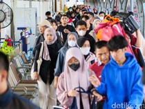 Video: H+7 Lebaran, 52 Ribu Penumpang KA Tiba di Jakarta