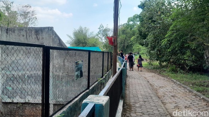 Suasana Medan Zoo di hari keempat libur Lebaran.