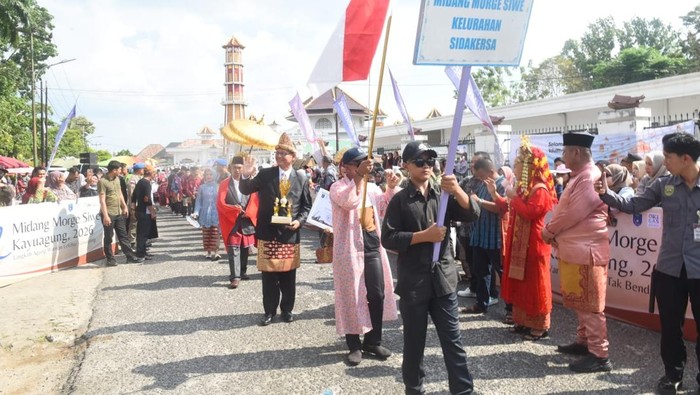 Tradisi Midang Morge Siwe di OKI.