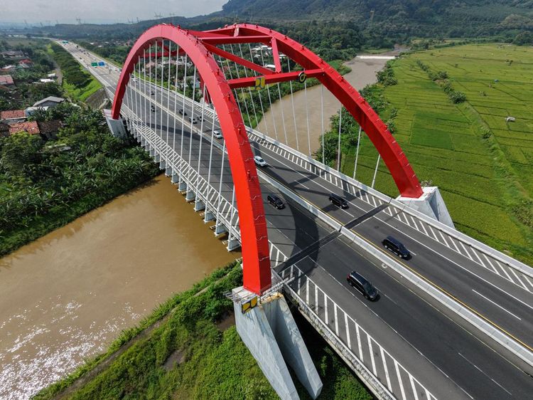 Arus Balik, 100 Ribu Kendaraan Melintas Tol Kalikangkung