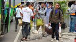 Arus Balik Mulai Meningkat, Terminal Kampung Rambutan Dipadati Pemudik