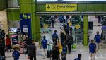 Arus Balik Padati Gambir, Belasan Ribu Pemudik Tiba di Jakarta