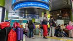 Arus Balik Padati Gambir, Belasan Ribu Pemudik Tiba di Jakarta
