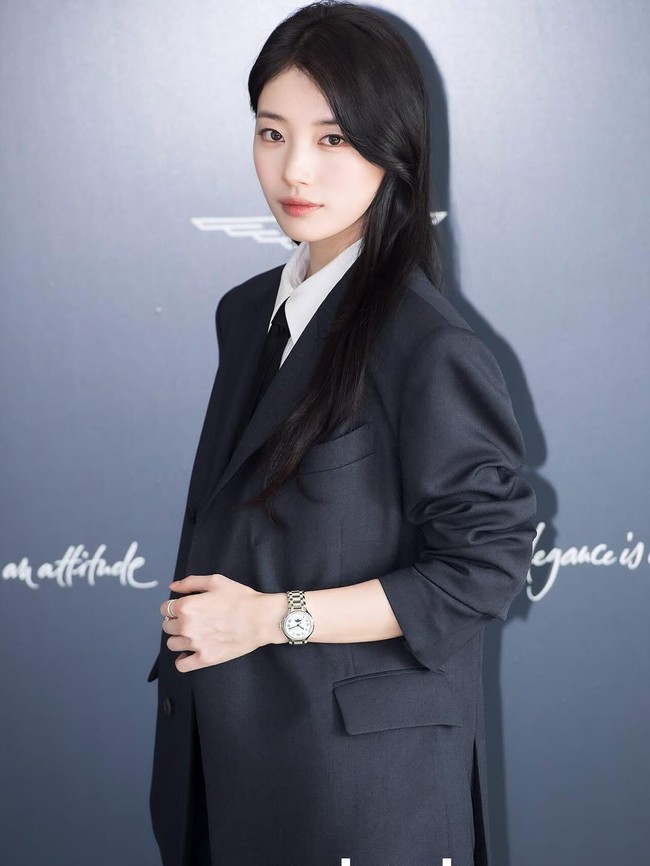 Gaya Androgini Bae Suzy Bikin Terpukau, Cantik Sekaligus Tampan