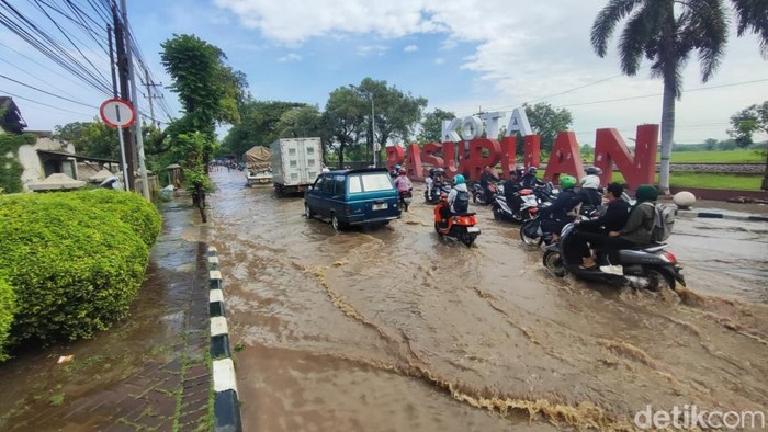 Banjir di Pantura Pasuruan
