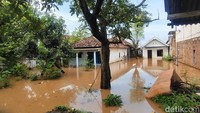 Banjir parah juga terjadi di Kecamatan Beji. Enam desa dan kelurahan terendam, yakni Desa Beji, Desa Kedungringin, Desa Gununggansir, Kelurahan Pagak, Desa Kedungboto dan Desa Cangkringmalang.