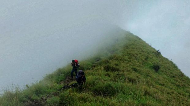 Bukit Amben Keindahan Bukit Amben di Desa Sembalun Bumbung, Kecamatan Sembalun, Lombok Timur, NTB.