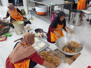 39 Desa Pasuruan Banjir, 3 Dapur Umum Diaktifkan untuk Bantuan Makanan