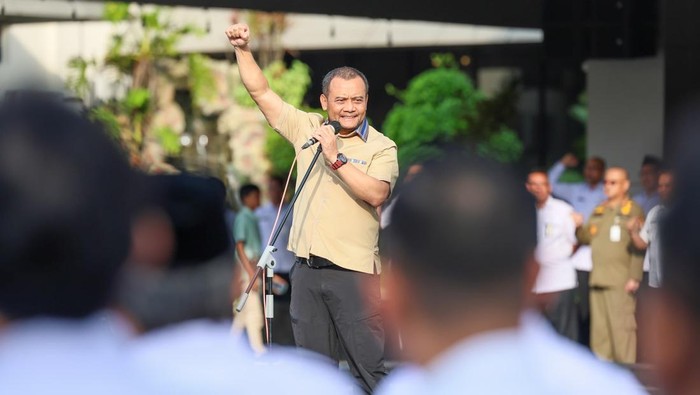 Gubernur Jateng Ahmad Luthfi