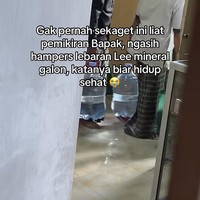 Viral! Bukan Kue Kering, Pria Ini Bagikan Hampers Lebaran 1 Galon Air Mineral