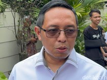 Hasan Nasbi Ngaku Tak Tahu Dikabarkan Masuk Reshuffle Terbatas Hari Ini