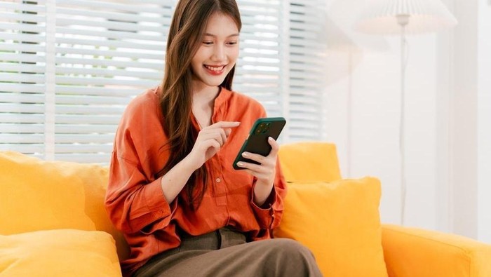 Ilustrasi pengguna smartphone