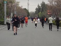 Video: Warga Teheran Masih Olahraga Pagi di Tengah Perang