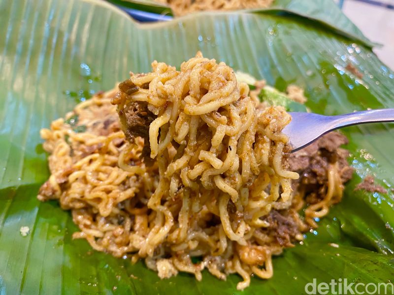 Menu makanan di Kejar Setoran Food Space
