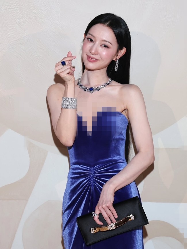 “Dia terlihat terlalu kurus, aku penasaran apakah dia melakukan diet ekstrem,” “Apa karena syuting? Dia terlihat jauh lebih kurus,” “Mungkinkah dia sedang sakit?” komentar sejumlah netizen usai melihat penampilan terbarunya. Foto: dok. Instagram @soowonph