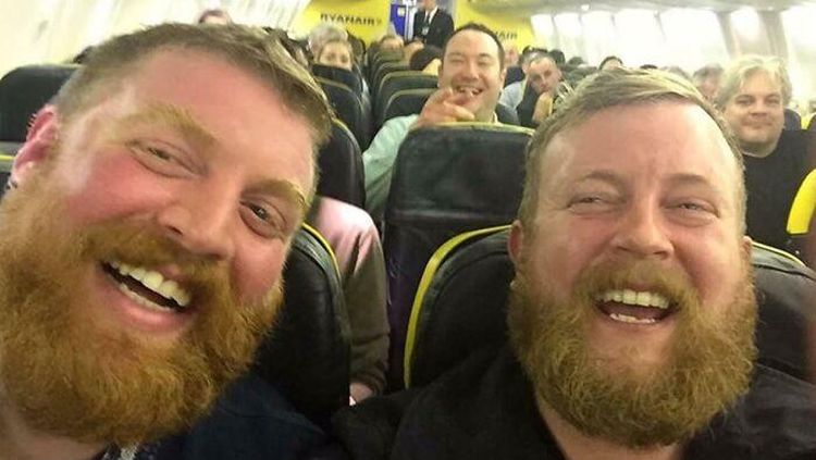 Kayak Dunia Error! Orang Ketemu Kembaran Bikin Merinding