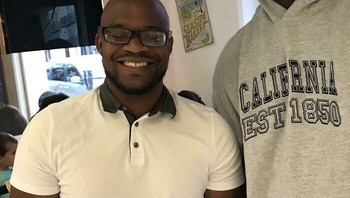 Namun dalam penjelasan ilmiah, kemunculan doppelgänger bukanlah hal mistis. Para peneliti menyebut kemiripan wajah bisa terjadi karena kombinasi faktor genetik, struktur tulang wajah, hingga kebetulan statistik. Foto: Boredpanda