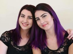 Kayak Dunia Error! Orang Ketemu Kembaran Bikin Merinding