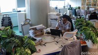 Penerapan WFA tersebut berlaku pada periode arus balik Lebaran, yakni mulai 25 hingga 27 Maret 2026. Skema ini memberikan fleksibilitas bagi ASN untuk bekerja dari luar kantor, namun tetap dalam pengaturan yang ditetapkan masing-masing perangkat daerah.