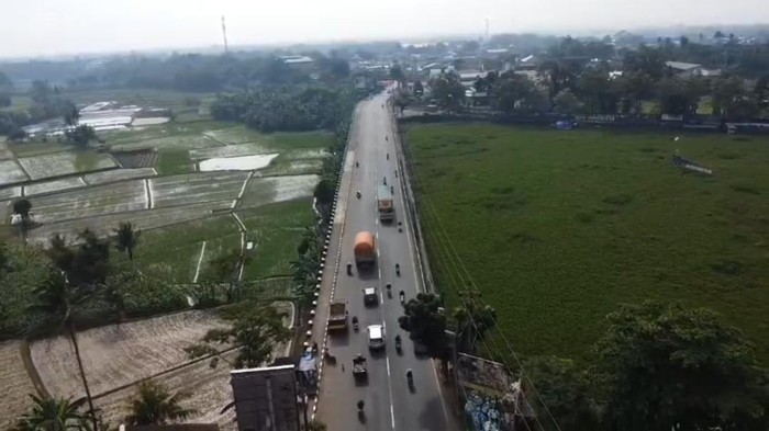 Polisi pantau arus balik di Jalan Alternatif Cibubur