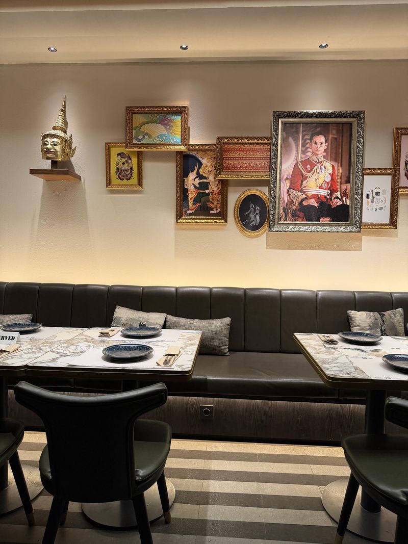 Restoran Thailand Baan Maisie di Plaza Indonesia Jakarta. Baru dibuka pada akhir 2025.