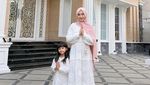 Ria Ricis Bikin Konten Makan hingga Masak Bareng Aisar Khaled
