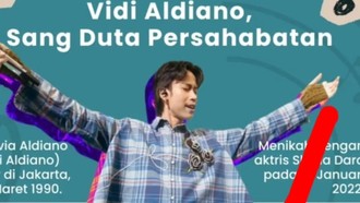 Bukti Vidi Aldiano Tetap Manggung dengan Selang Infus dan Gelang RSCM