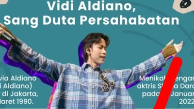 Bukti Vidi Aldiano Tetap Manggung dengan Selang Infus dan Gelang RSCM