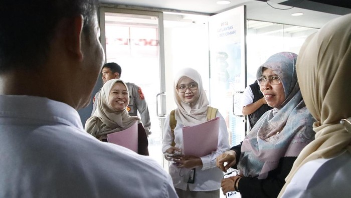 Wakil Ketua Komisi V DPRD Provinsi Jawa Barat Siti Muntamah