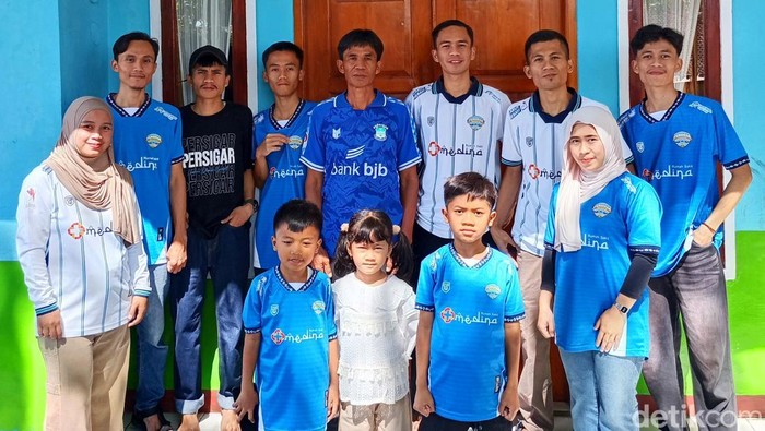 Ahmad Syahidin dan jersey Persigar