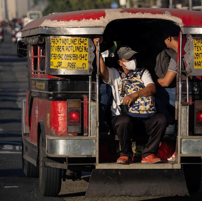 Aksi Mogok Sopir Jeepney Imbas Harga BBM