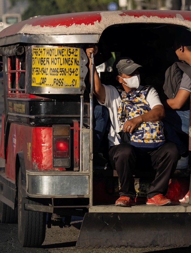 Aksi Mogok Sopir Jeepney Imbas Harga BBM