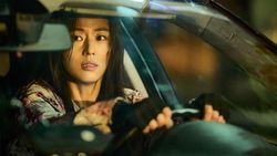 Jun Ji Hyun Berdarah-darah di Film Yeon Sang Ho Colony