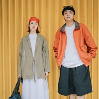 Sering Merasa Tak Punya Baju? Ini 7 Trik Biar Outfit Lama Terlihat Baru