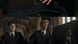 Ada momen Harry saat akan memasang Topi Seleksi dan kemudian masuk Gryffindor. Di foto bawah, Draco Malfoy terlihat bareng gengnya Crabbe, Goyle, dan Pansy Parkinson. (Foto: dok. HBO Max)