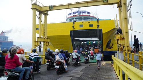 Ilustrasi mudik menggunakan kapal laut
