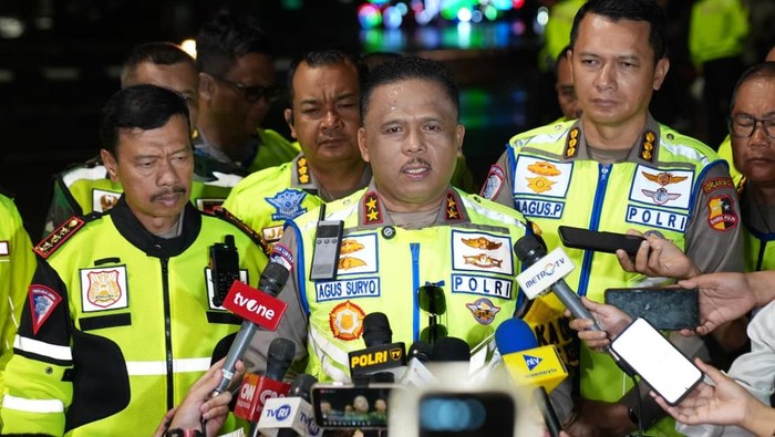 Kakorlantas Polri Irjen Agus Suryonugroho mengungkapkan 42% kendaraan pemudik belum kembali ke Jakarta. (dok.istimewa)