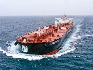 Tertahan Sejak Maret, Kapal Pertamina Gamsunoro Lolos dari Selat Hormuz