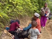 Ibu Hamil di Mamuju Melahirkan di Jalan gegara Akses ke Puskesmas Rusak