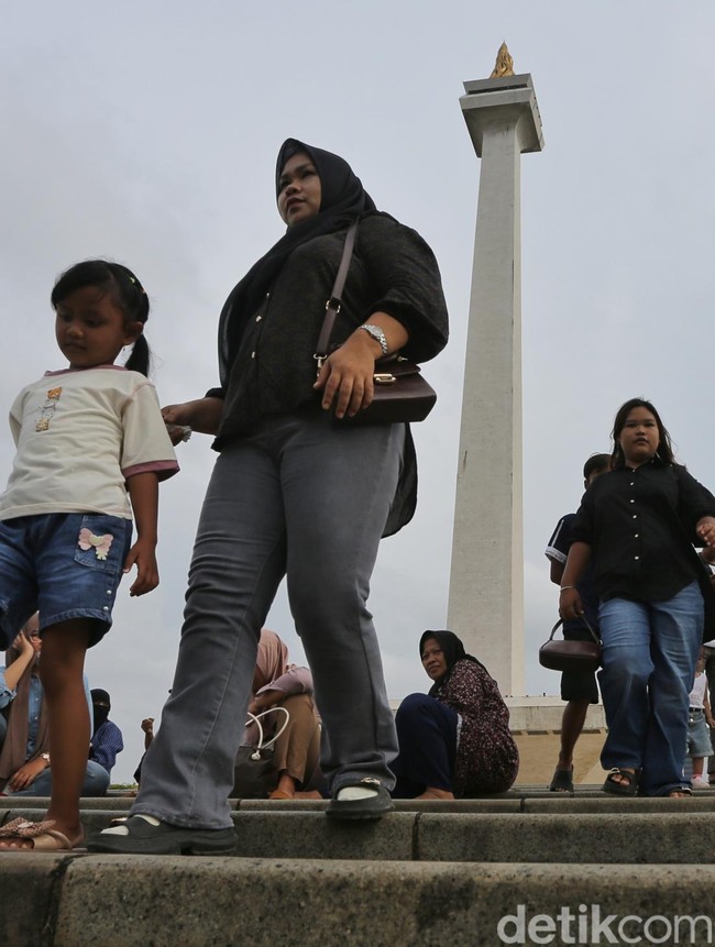 Monas Masih Jadi Wisata Favorit Libur Lebaran