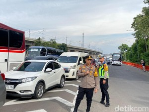 Polisi Siaga Antisipasi Gelombang 2 Wisata Lembang dan Arus Balik