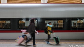 Arus Balik Membludak! 78% Penumpang Whoosh Hari Ini Serbu Jakarta